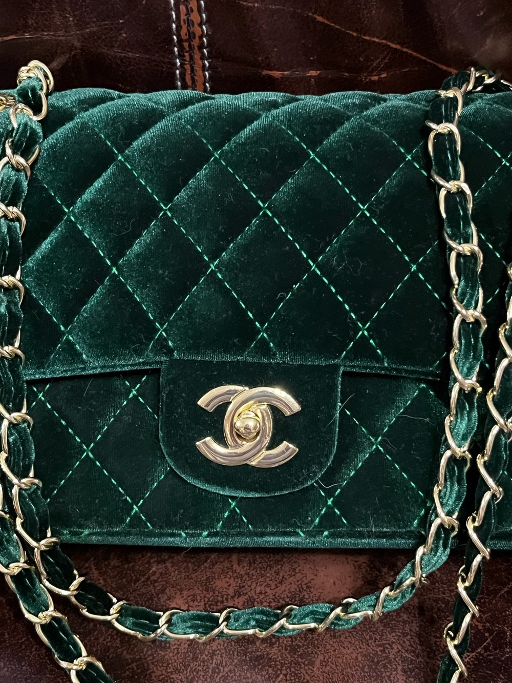 Double C Emerald Green Gold Tone Hardware Quilted Velvet Classic Flap Bag Purse - Picture 3 of 9